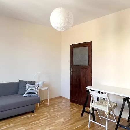 Lovely With Balcony In Old Town By Flat Mаnаger *